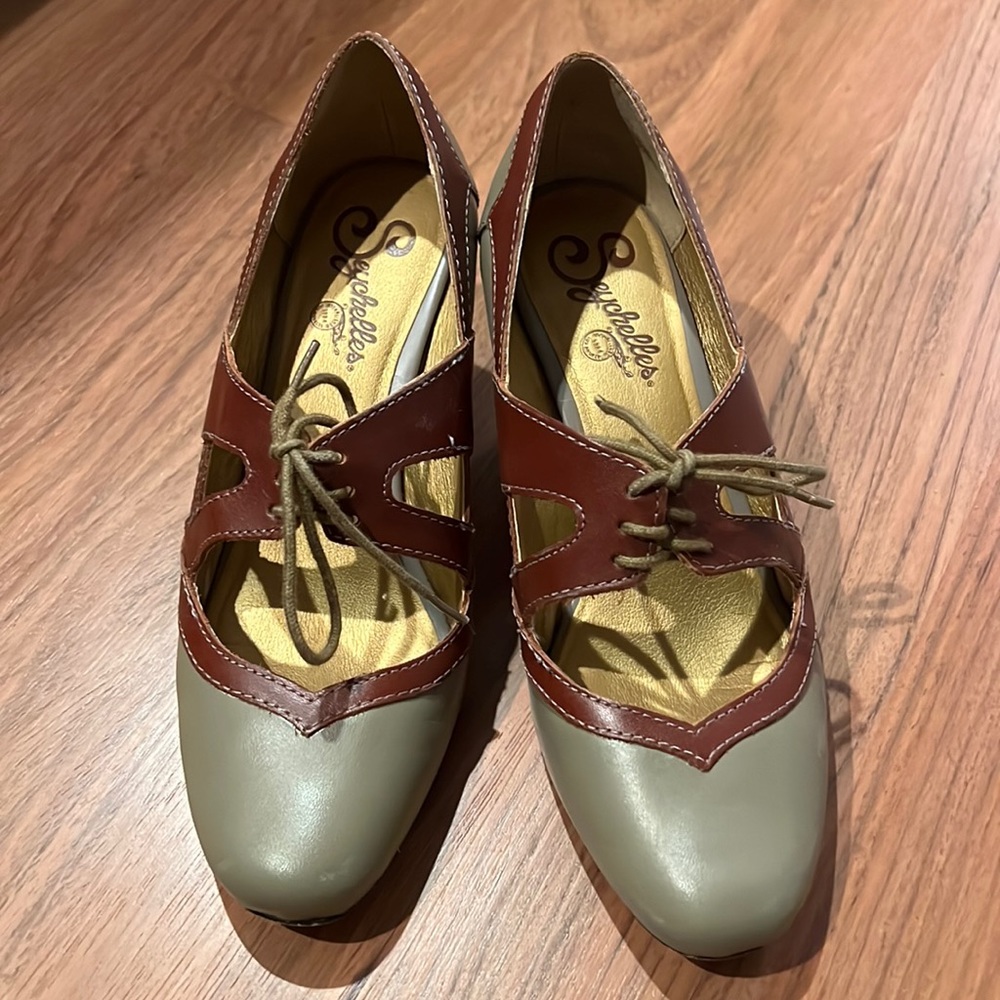 Seychelles high heel pump